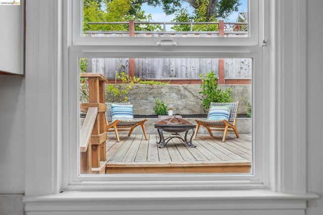 1629 Jaynes St., Berkeley, CA 94703