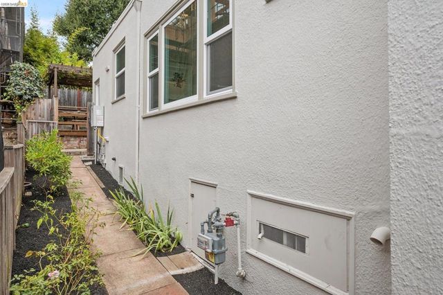 1629 Jaynes St., Berkeley, CA 94703