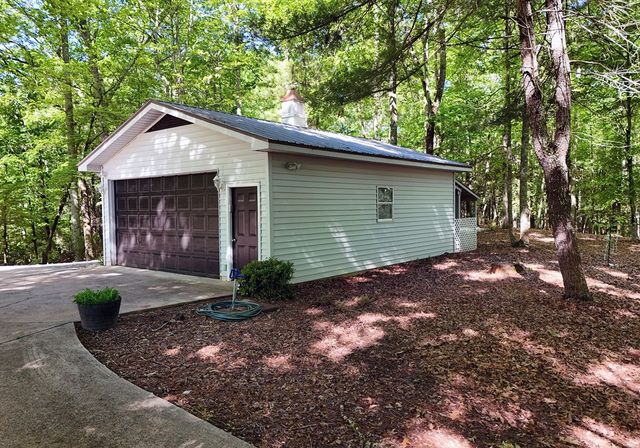 382 Pat Colwell Road, Blairsville, GA 30512