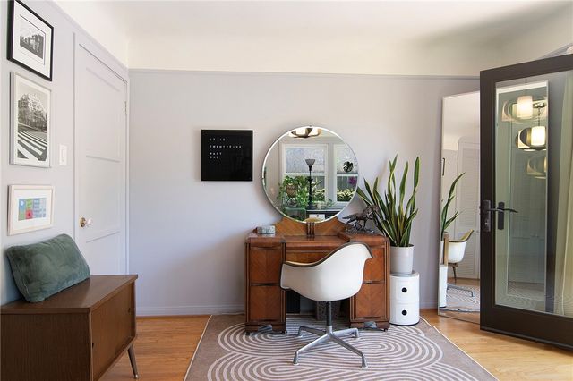 1505 W Parkside Avenue, Burbank, CA 91506