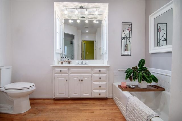 1505 W Parkside Avenue, Burbank, CA 91506