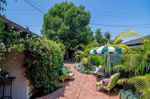 1505 W Parkside Avenue, Burbank, CA 91506