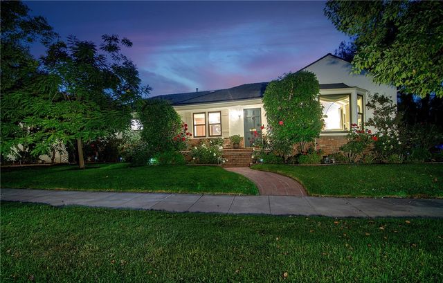 1505 W Parkside Avenue, Burbank, CA 91506