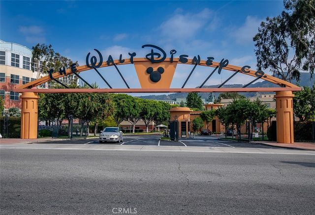 1505 W Parkside Avenue, Burbank, CA 91506