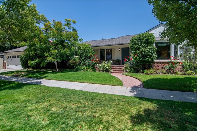 1505 W Parkside Avenue, Burbank, CA 91506