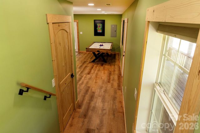 95 Lasso Lane, Waynesville, NC 28785