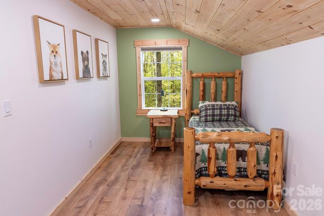 95 Lasso Lane, Waynesville, NC 28785