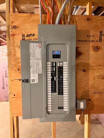 88 Stafford Holland Rd, Wales, MA 01081