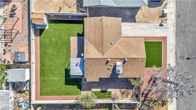 6300 Espinosa Avenue, Las Vegas, NV 89108