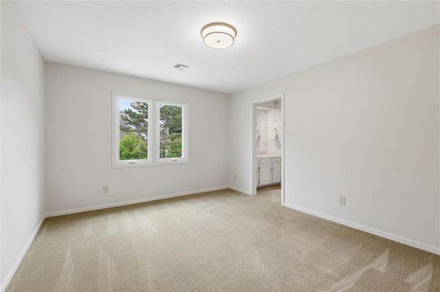 9019 W 139th Terrace, Overland Park, KS 66221