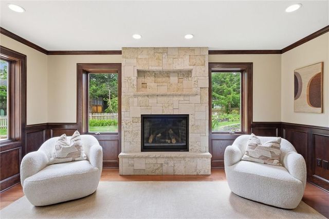 9019 W 139th Terrace, Overland Park, KS 66221