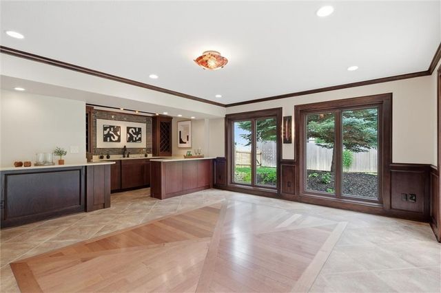 9019 W 139th Terrace, Overland Park, KS 66221