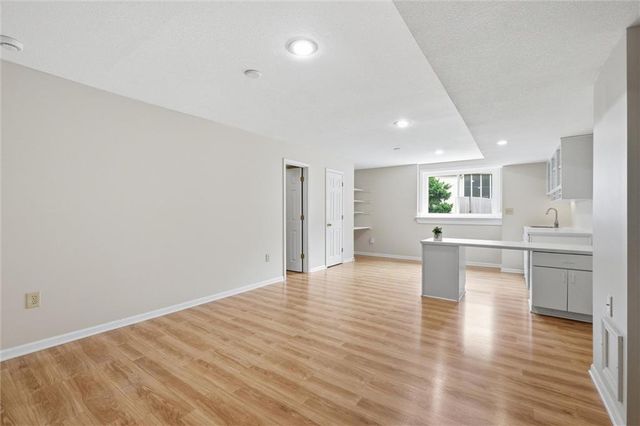 9019 W 139th Terrace, Overland Park, KS 66221