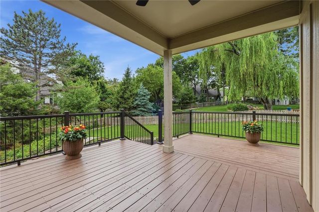 9019 W 139th Terrace, Overland Park, KS 66221