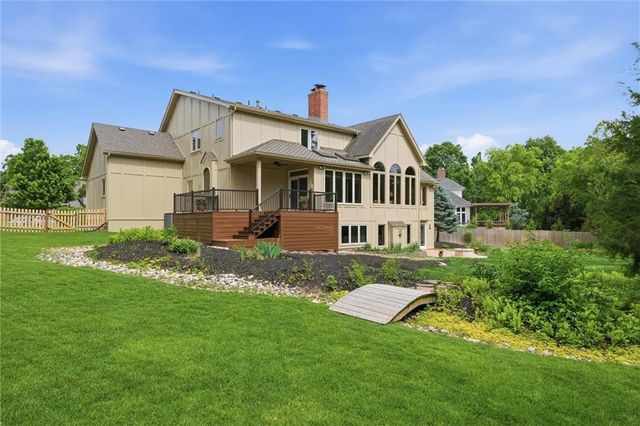 9019 W 139th Terrace, Overland Park, KS 66221