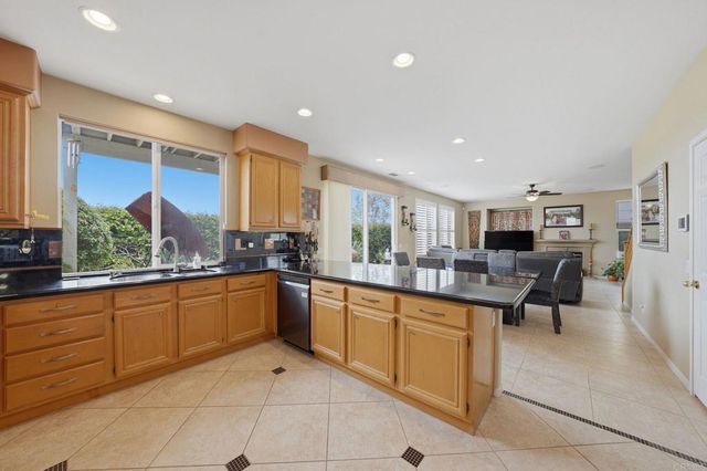 344 Plaza Los Osos, Chula Vista, CA 91914