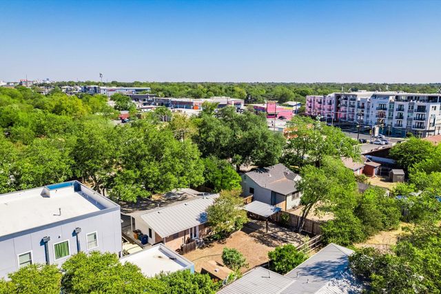 2117 Shoalmont DR, Austin, TX 78756