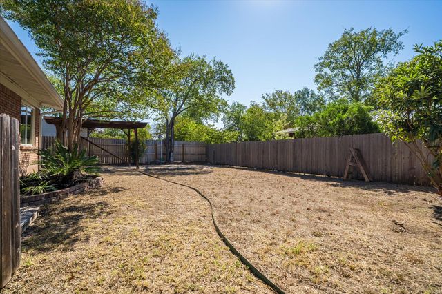 2117 Shoalmont DR, Austin, TX 78756