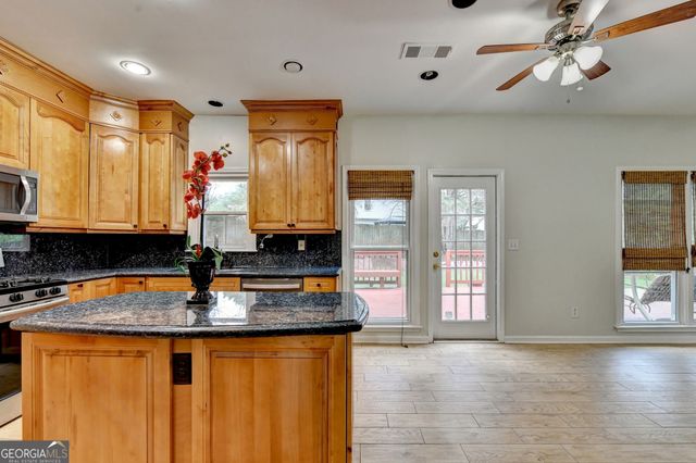 2835 Crestmont Court, Cumming, GA 30041