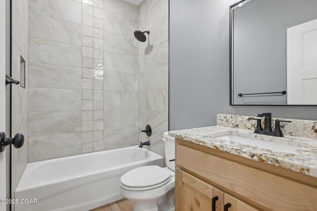 913 Samthea Drive, Oronogo, MO 64855