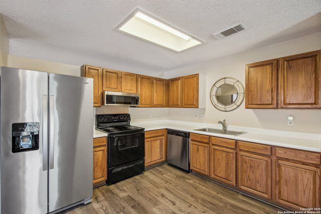 4825 Sunlit Well, San Antonio, TX 78247