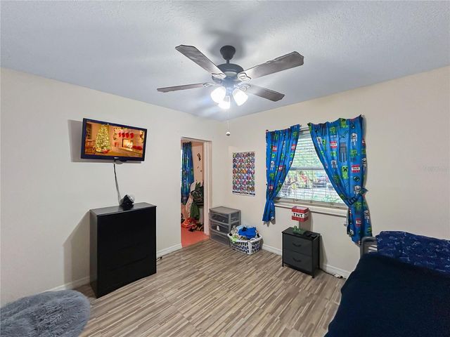 913 HELENA DRIVE, Brandon, FL 33511