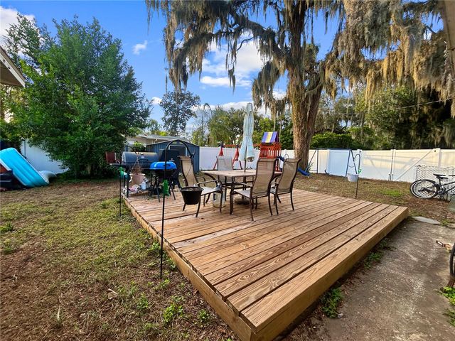 913 HELENA DRIVE, Brandon, FL 33511