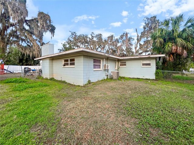 913 HELENA DRIVE, Brandon, FL 33511