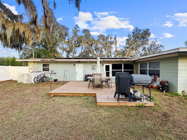 913 HELENA DRIVE, Brandon, FL 33511