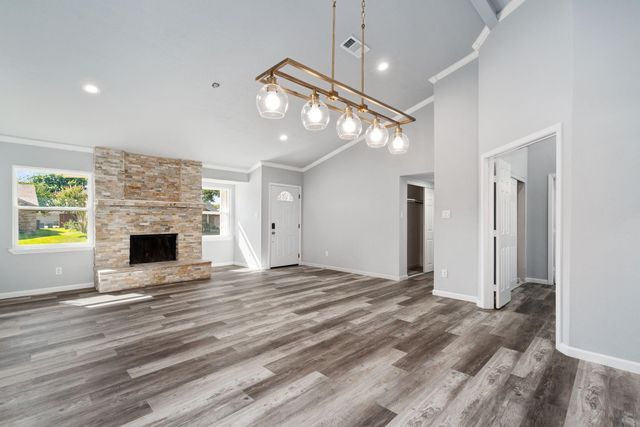 6816 Curry Drive, The Colony, TX 75056