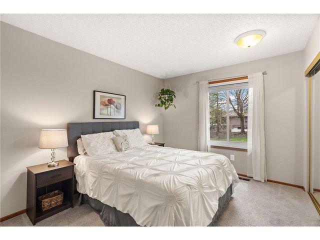 4589 Saddlewood Drive, Minnetonka, MN 55345
