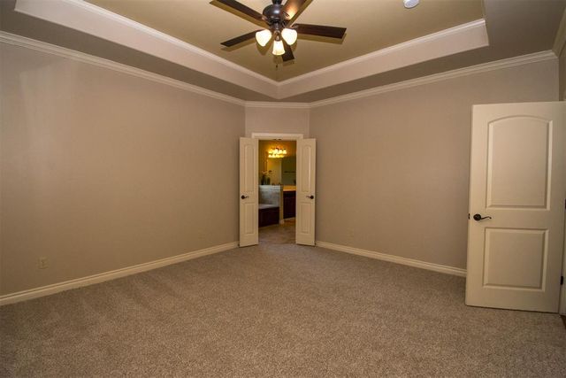 9029 NW 83rd Street, Yukon, OK 73099