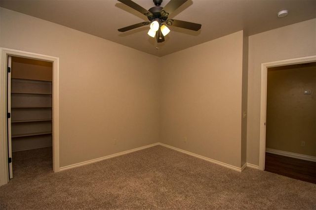 9029 NW 83rd Street, Yukon, OK 73099