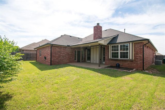9029 NW 83rd Street, Yukon, OK 73099