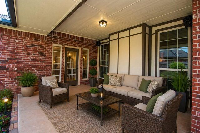 9029 NW 83rd Street, Yukon, OK 73099