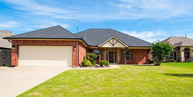 9029 NW 83rd Street, Yukon, OK 73099