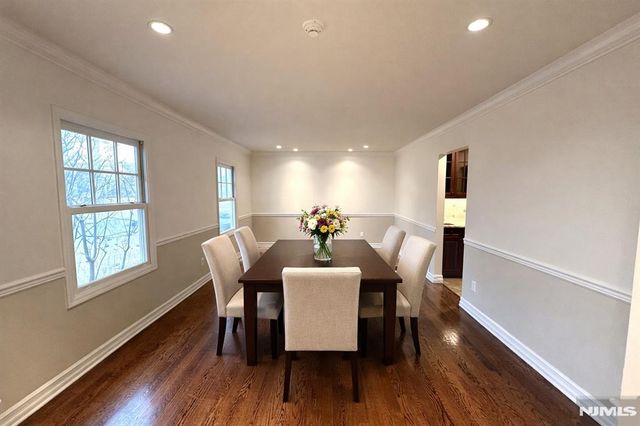 506 Sunderland Road, Teaneck, NJ 07666