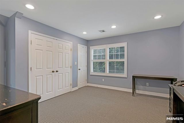 506 Sunderland Road, Teaneck, NJ 07666