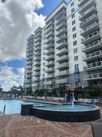 5091 NW 7th Street 1008, Miami, FL 33126