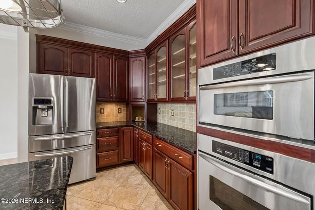 4728 UNIVERSITY Boulevard N, Jacksonville, FL 32277