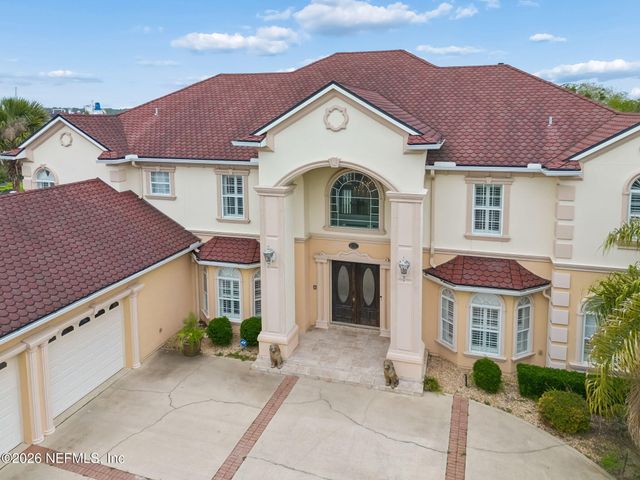 4728 UNIVERSITY Boulevard N, Jacksonville, FL 32277
