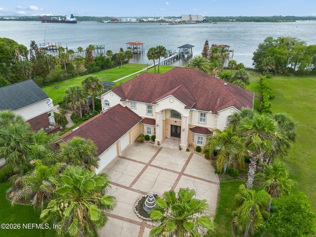 4728 UNIVERSITY Boulevard N, Jacksonville, FL 32277