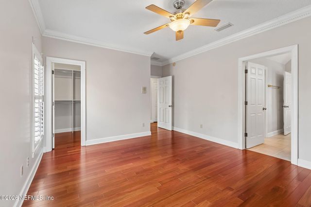 4728 UNIVERSITY Boulevard N, Jacksonville, FL 32277