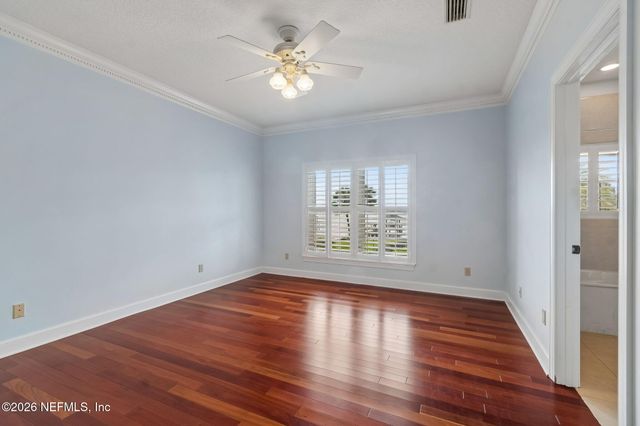 4728 UNIVERSITY Boulevard N, Jacksonville, FL 32277