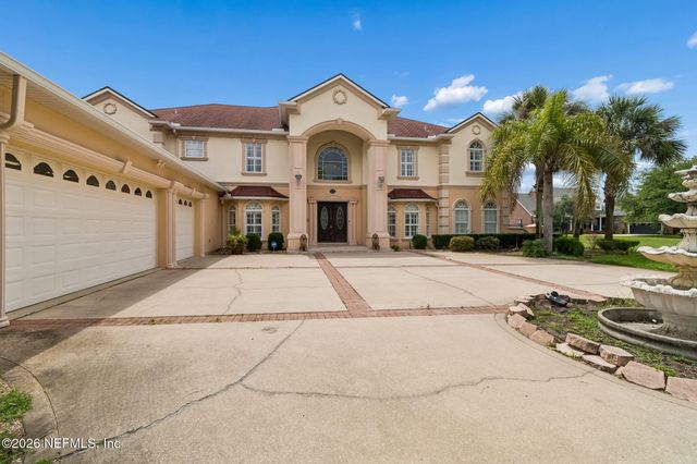4728 UNIVERSITY Boulevard N, Jacksonville, FL 32277