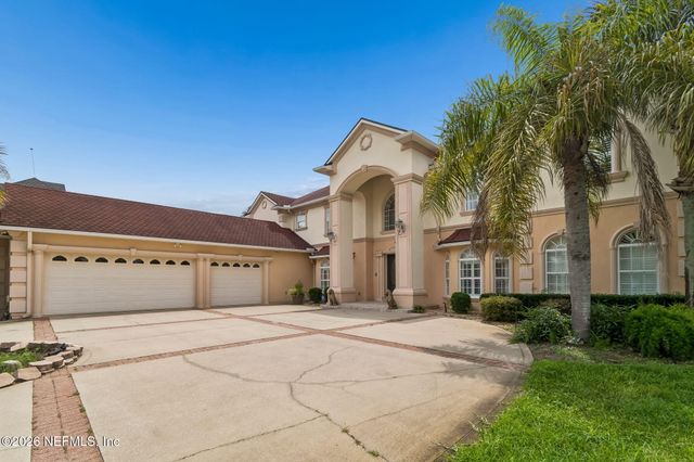 4728 UNIVERSITY Boulevard N, Jacksonville, FL 32277