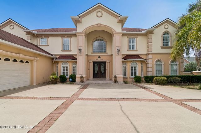 4728 UNIVERSITY Boulevard N, Jacksonville, FL 32277