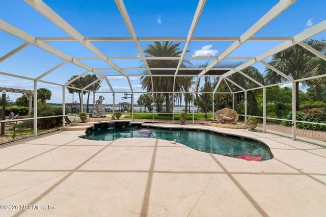 4728 UNIVERSITY Boulevard N, Jacksonville, FL 32277