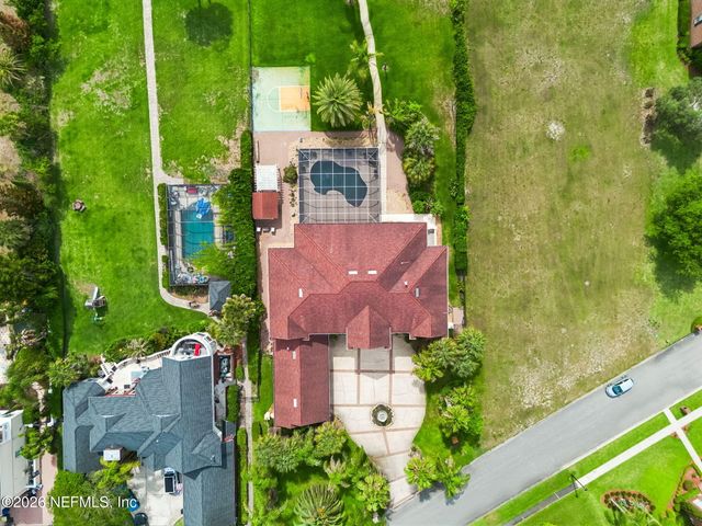 4728 UNIVERSITY Boulevard N, Jacksonville, FL 32277