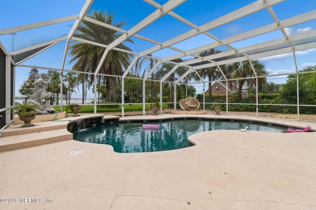 4728 UNIVERSITY Boulevard N, Jacksonville, FL 32277